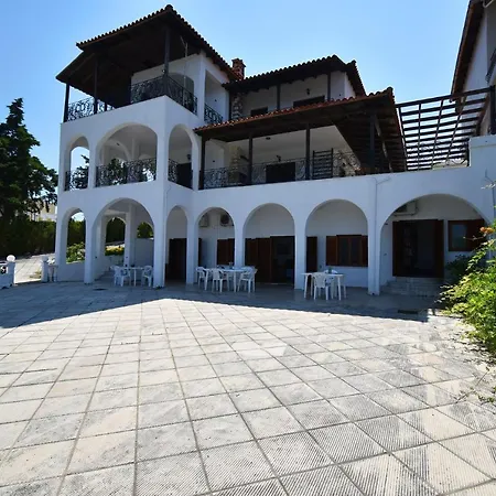 Zea Sea View Apartments,